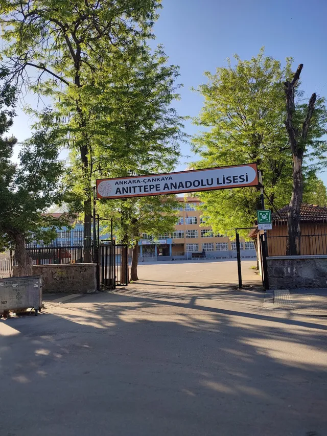 Anıttepe Anadolu Lisesi
