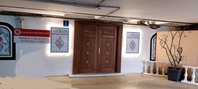 Sıhhiye Çok Katlı Otopark Camii — Kızılay mağaza