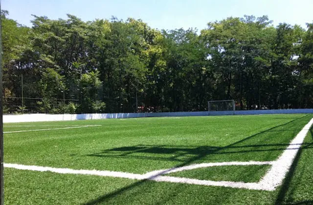 Kurtuluş Halı Saha