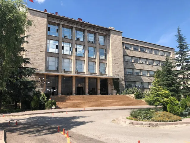 Ankara Üniversitesi Tıp Fakültesi Dekanlık Ve Morfoloji Kampüsü