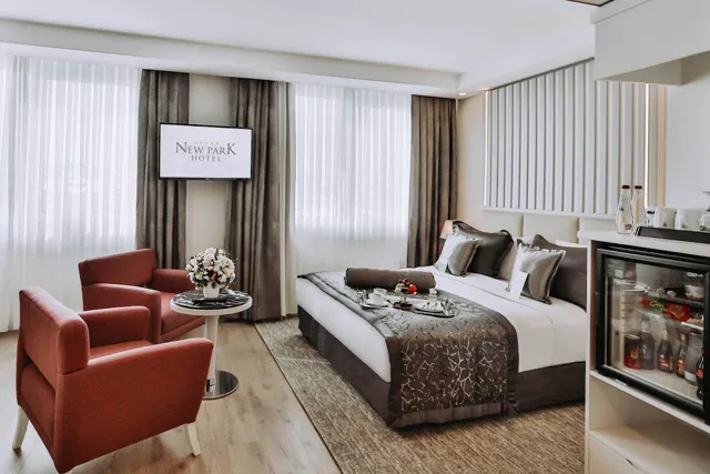New Park Hotel